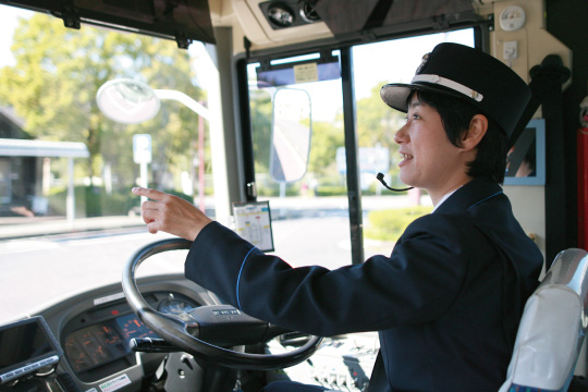 運転士の声 バス運転士採用情報 三重交通株式会社