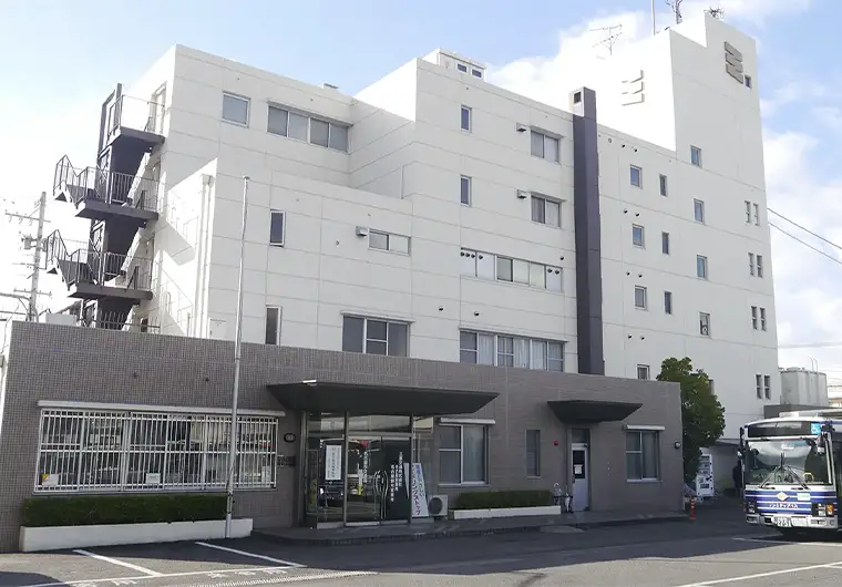 バス
