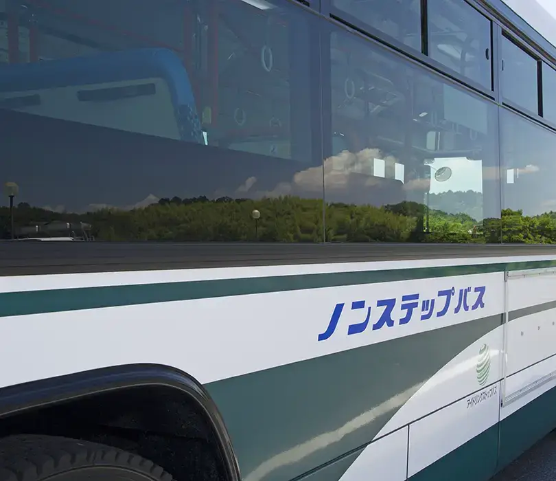 バス