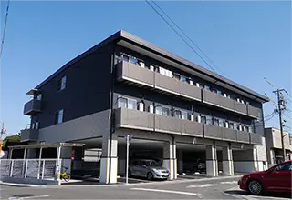寮外観の写真