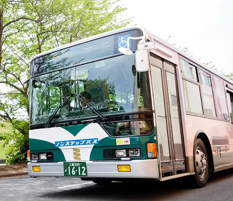 バス